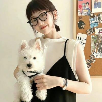 闪婚后,顶流老公的马甲藏不住了